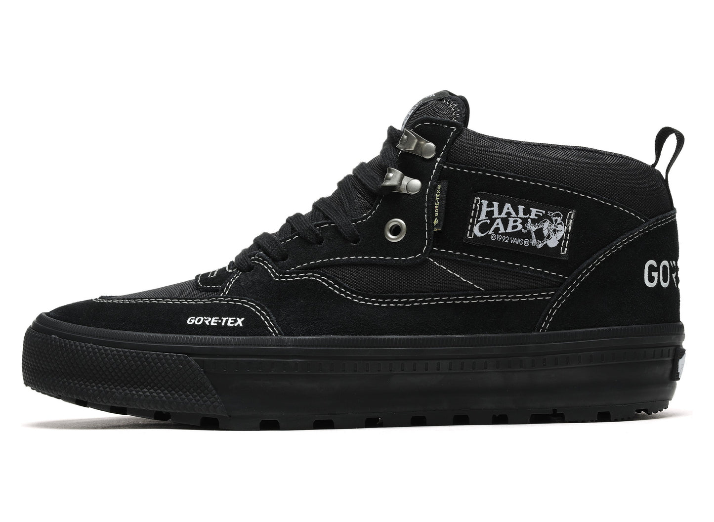 Vans Half Cab GORE-TEX Insulated MTE Black lateral view