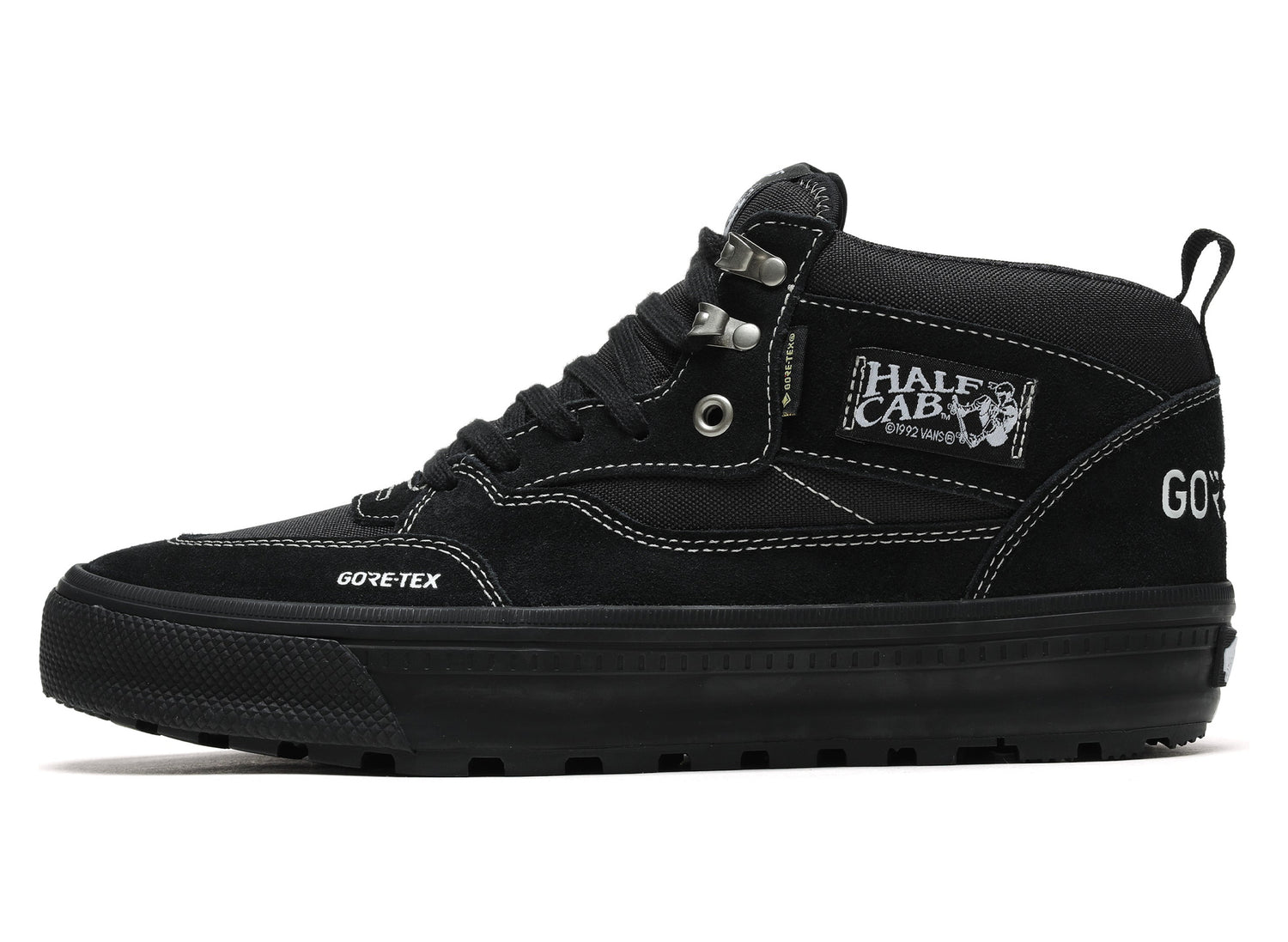 Vans Half Cab GORE-TEX Insulated MTE Black lateral view