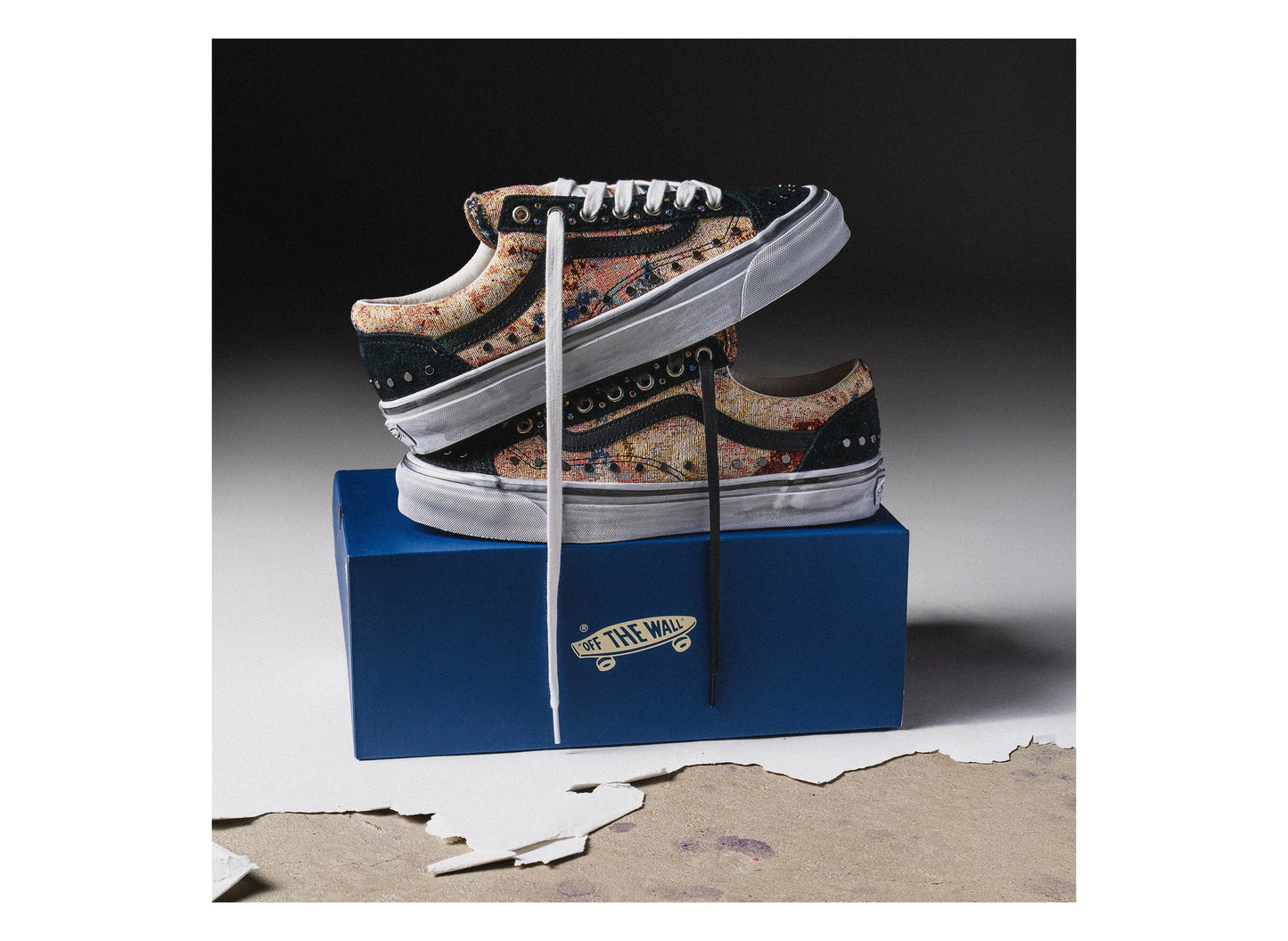 Vans LX Old Skool 36 Floral Rivets Black Multi pair view