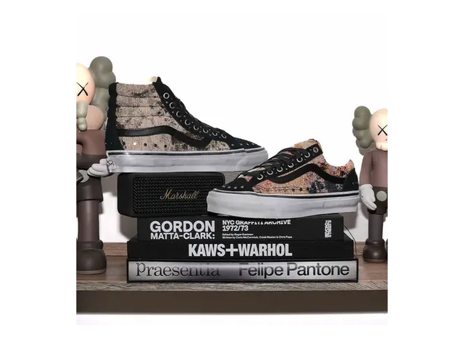 Vans LX SK8-Hi Reissue 38 Floral Rivets Black Multi pair view