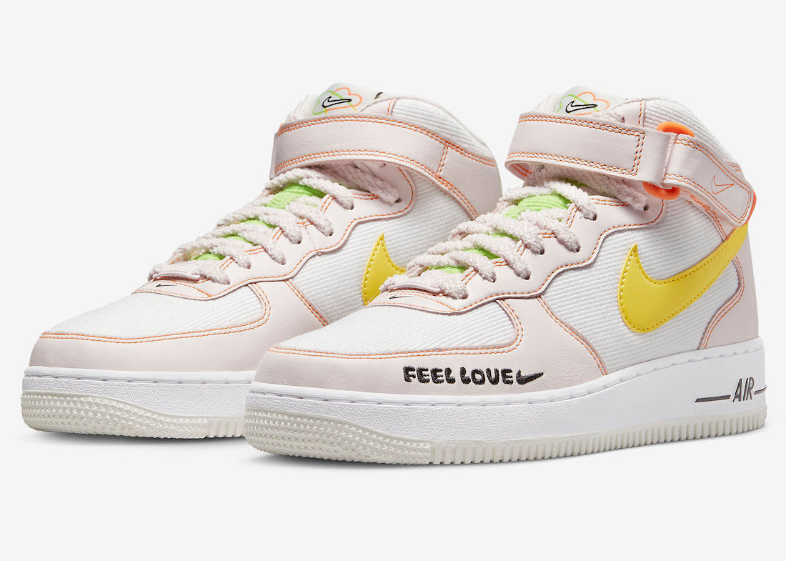 Women's Nike Air Force 1 07' MID