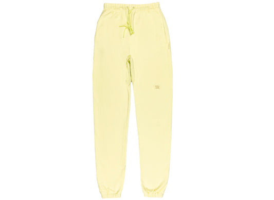 Advisory Board Crystals Abc. 123. Sweatpants in Sulfur