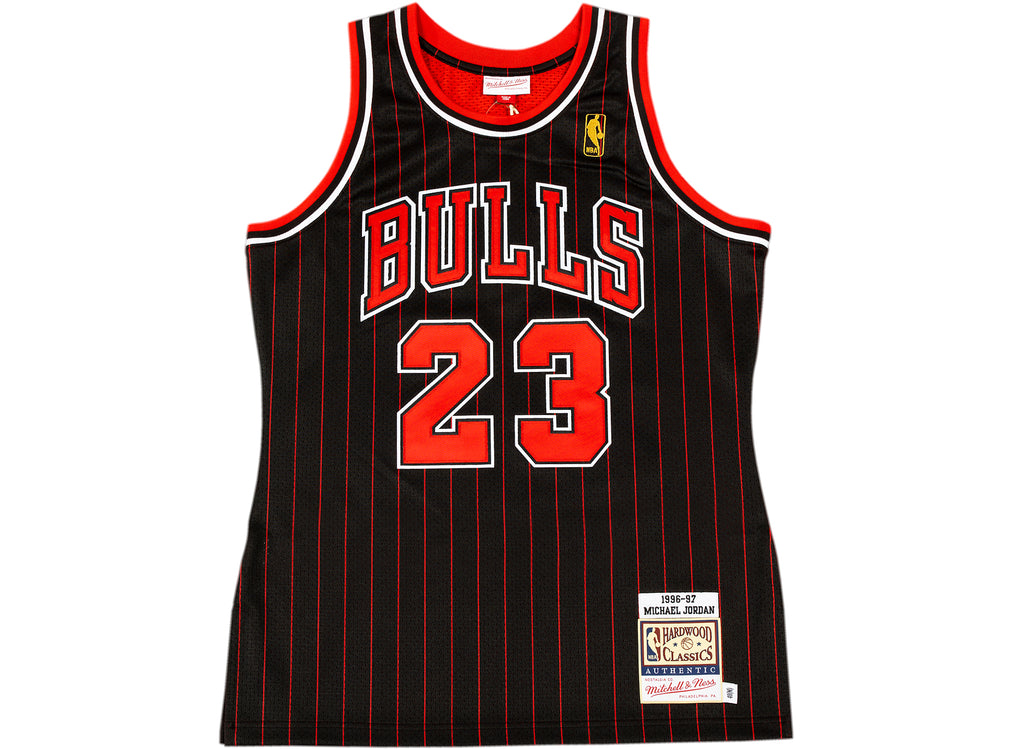 Mitchell & Ness NBA Michael Jordan Authentic Bulls 96 Alternate Jersey