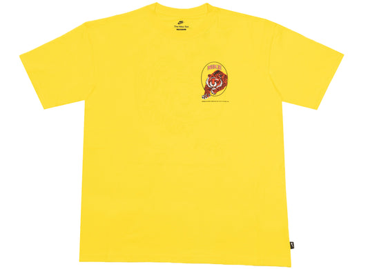 Nike NRG Tiger Tee in Yellow