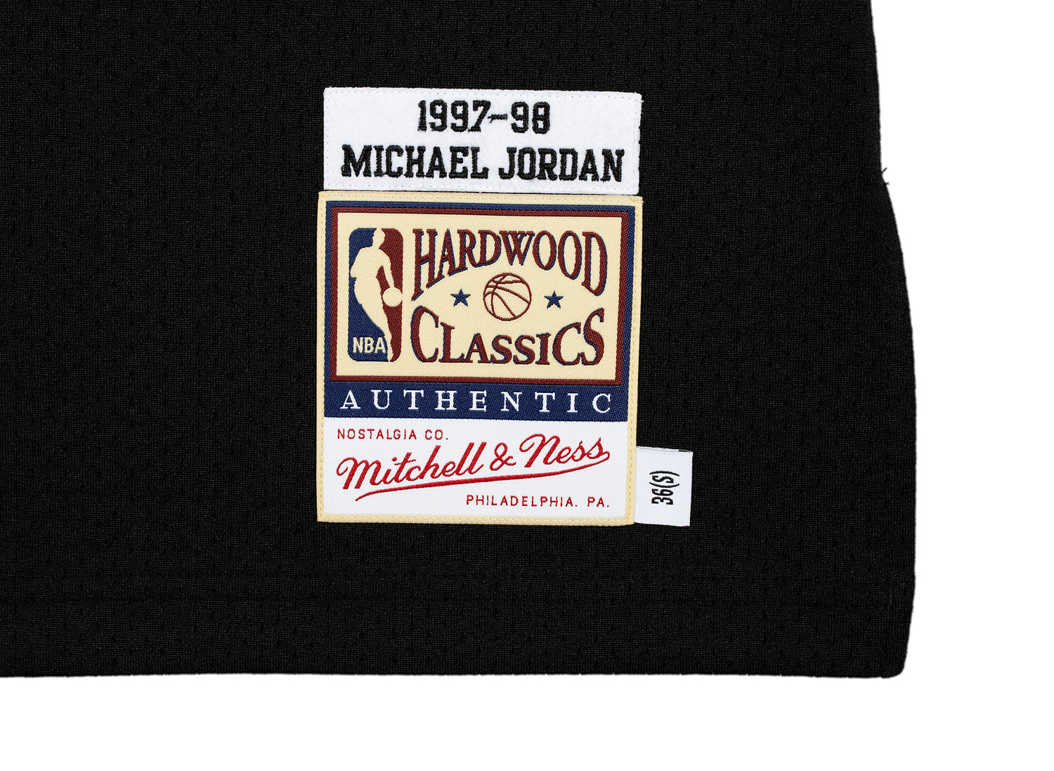 Mitchell & Ness Men's Michael Jordan Chicago Bulls 1997-98 Alternate Authentic
