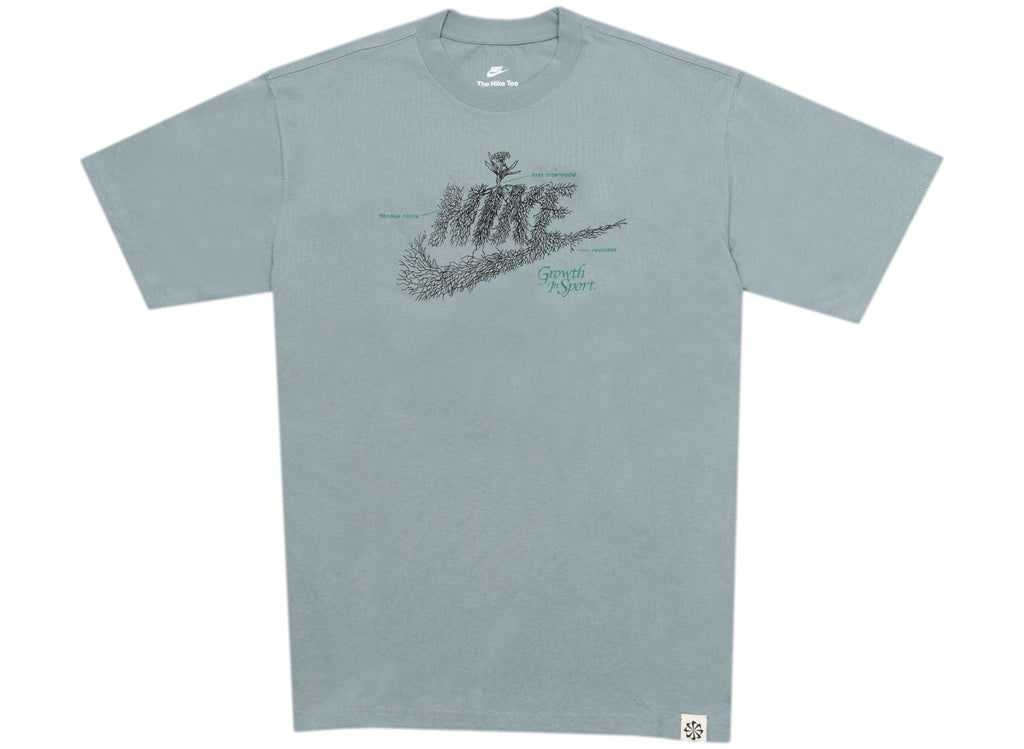 Nike Sportswear Graphic Tee