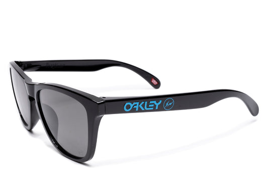 Oakley x FRGMNT Frogskins Polished Black w/ Prizm Grey 'Vivid Blue' FRAGMENT xld