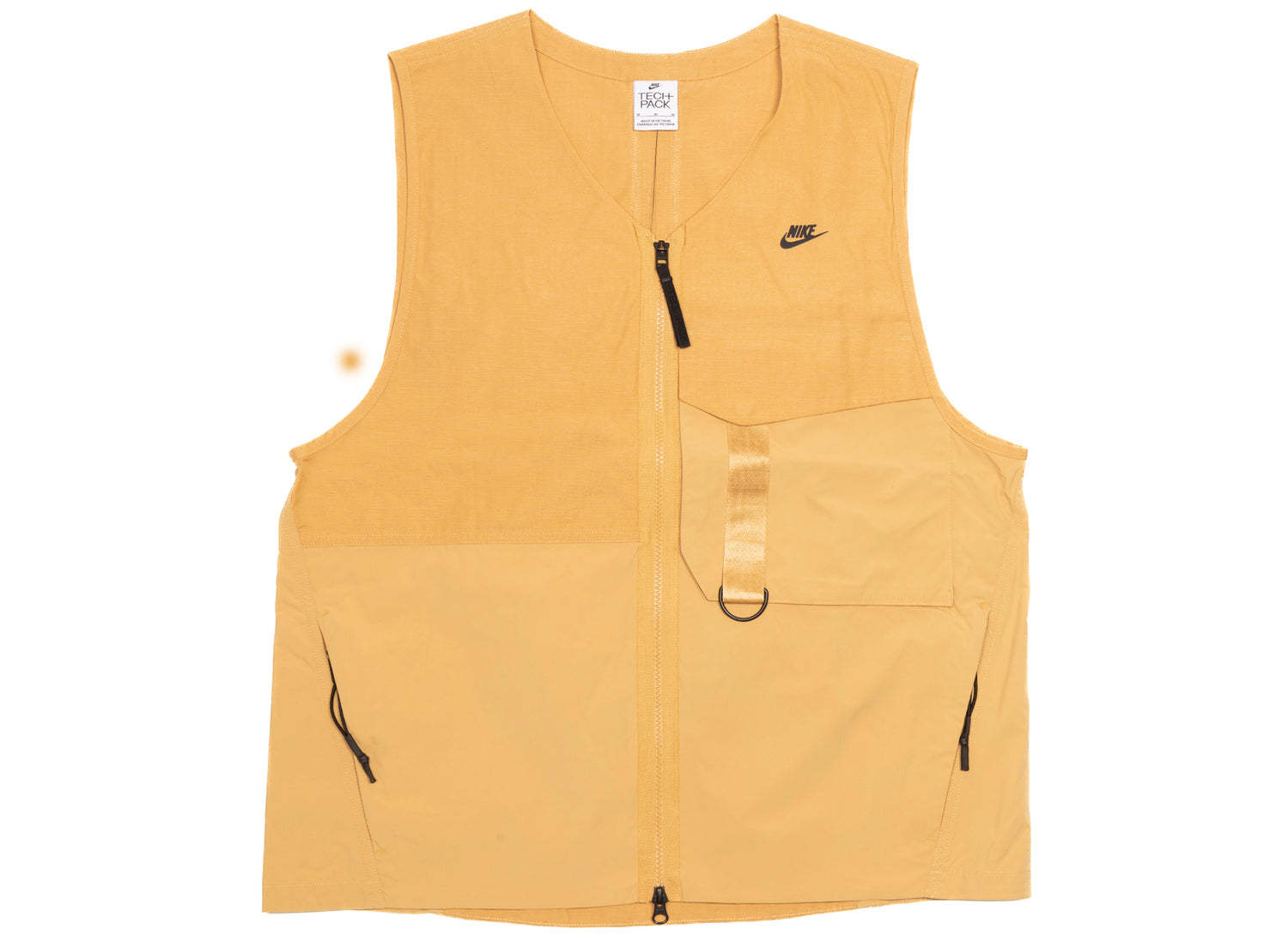 Nike Sportswear Tech Pack 365 Vest – Oneness Boutique