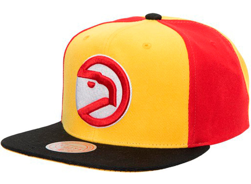 Mitchell & Ness NBA On the Block Hawks Snapback