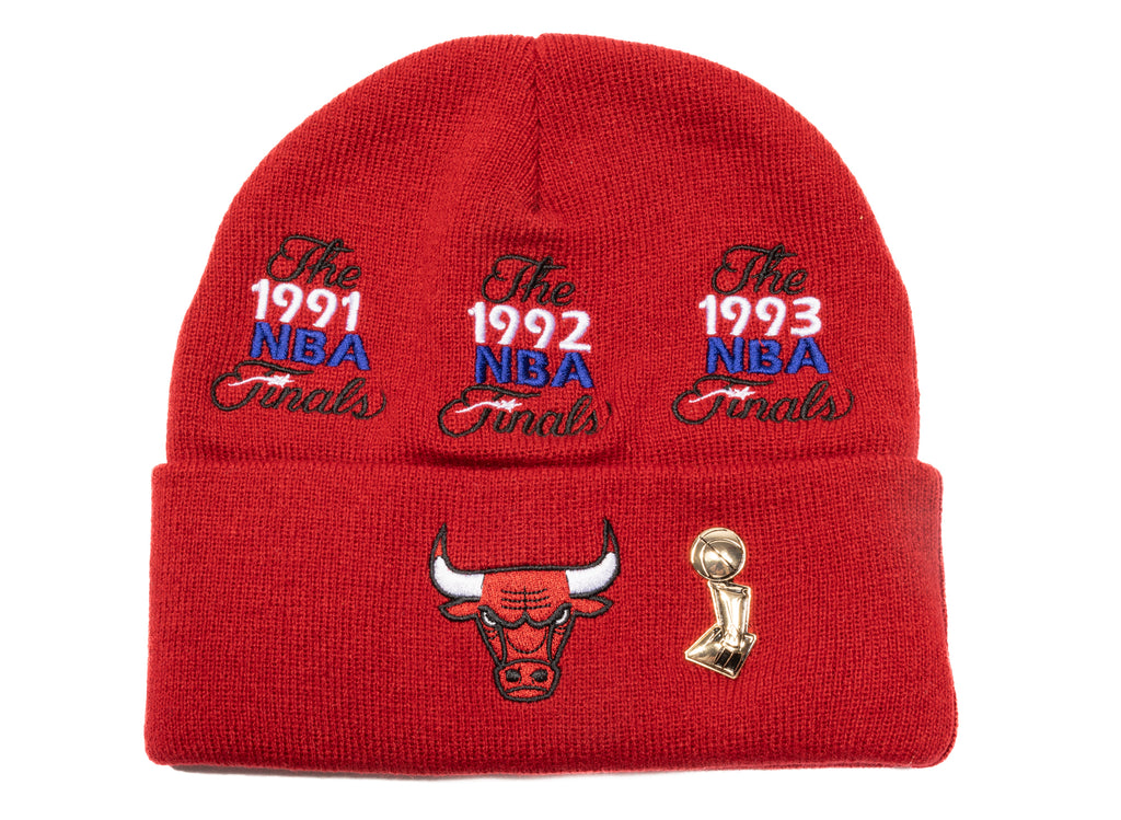Mitchell & Ness NBA Finals Knit Bulls Beanie