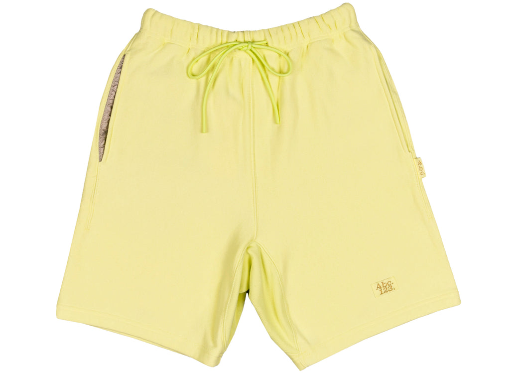 Advisory Board Crystals Abc. 123. Sweatshorts in Sulfur