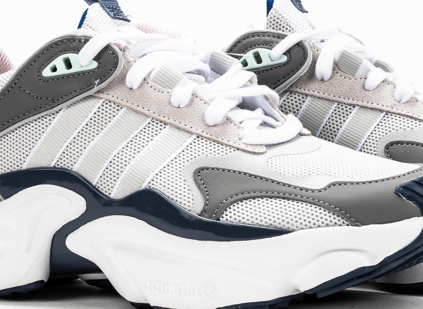Adidas Damen Magmur Runner