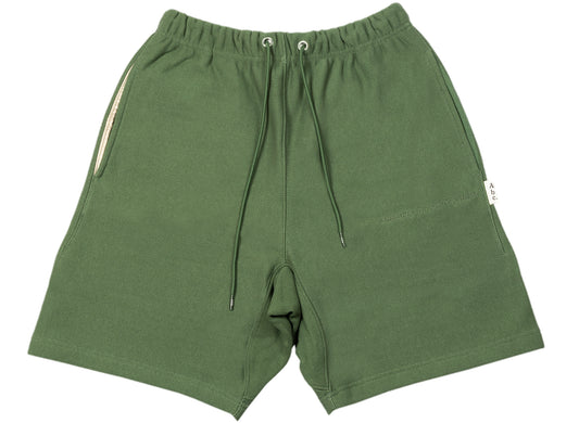Advisory Board Crystals Sweatshorts in Malachite