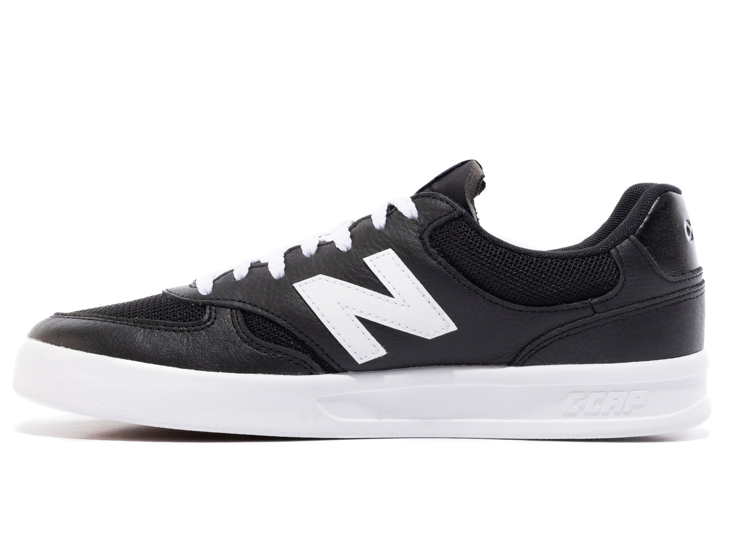 Comme des Garçons HOMME x New Balance in Black - view 3