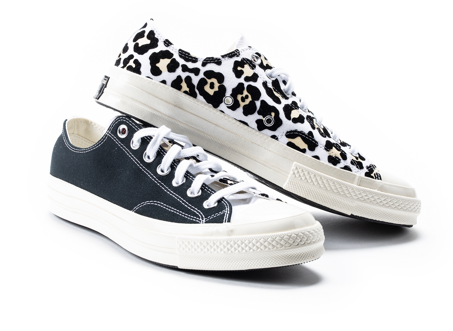 Converse Chuck 70 Ox in White / Black / Desert Ore