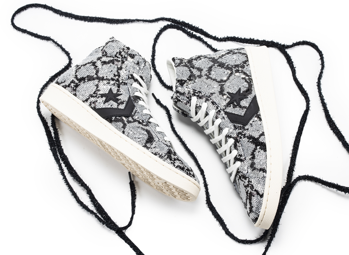 Converse Pro Leather Mid Snakequins in Silver / Vintage White