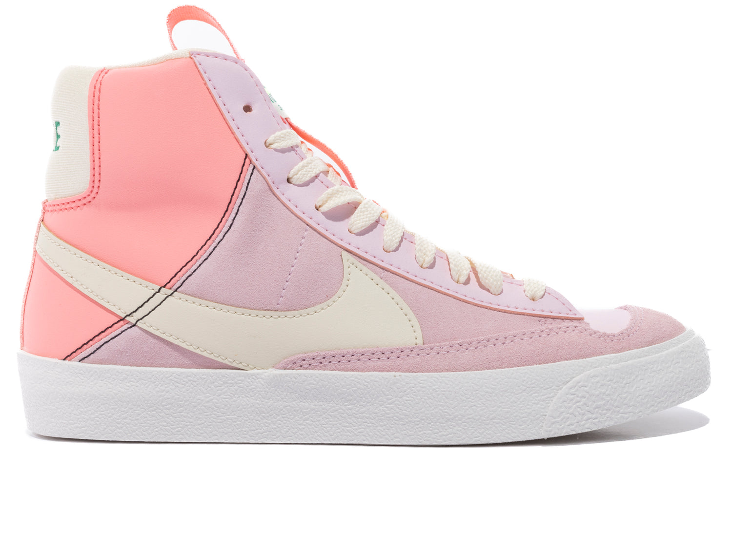 GS Nike Blazer Mid '77 SE Dance in Pink Foam / Coconut Milk / Pink Glaze