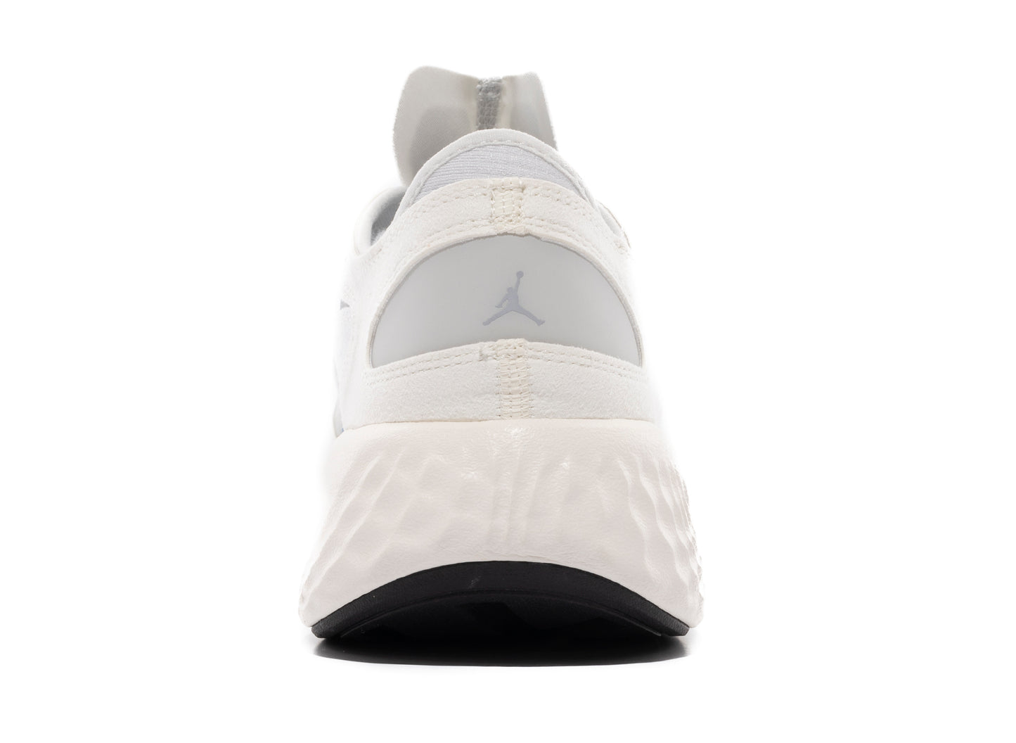 Jordan Delta 3 Low in Sail / Wolf Grey / Photon Dust / Chile Red