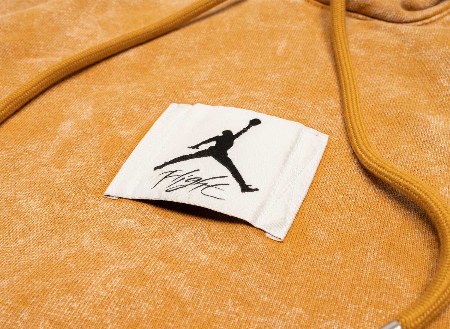 Jordan Essentials Statement Fleece Pullover Hoodie in Chutney - view 2