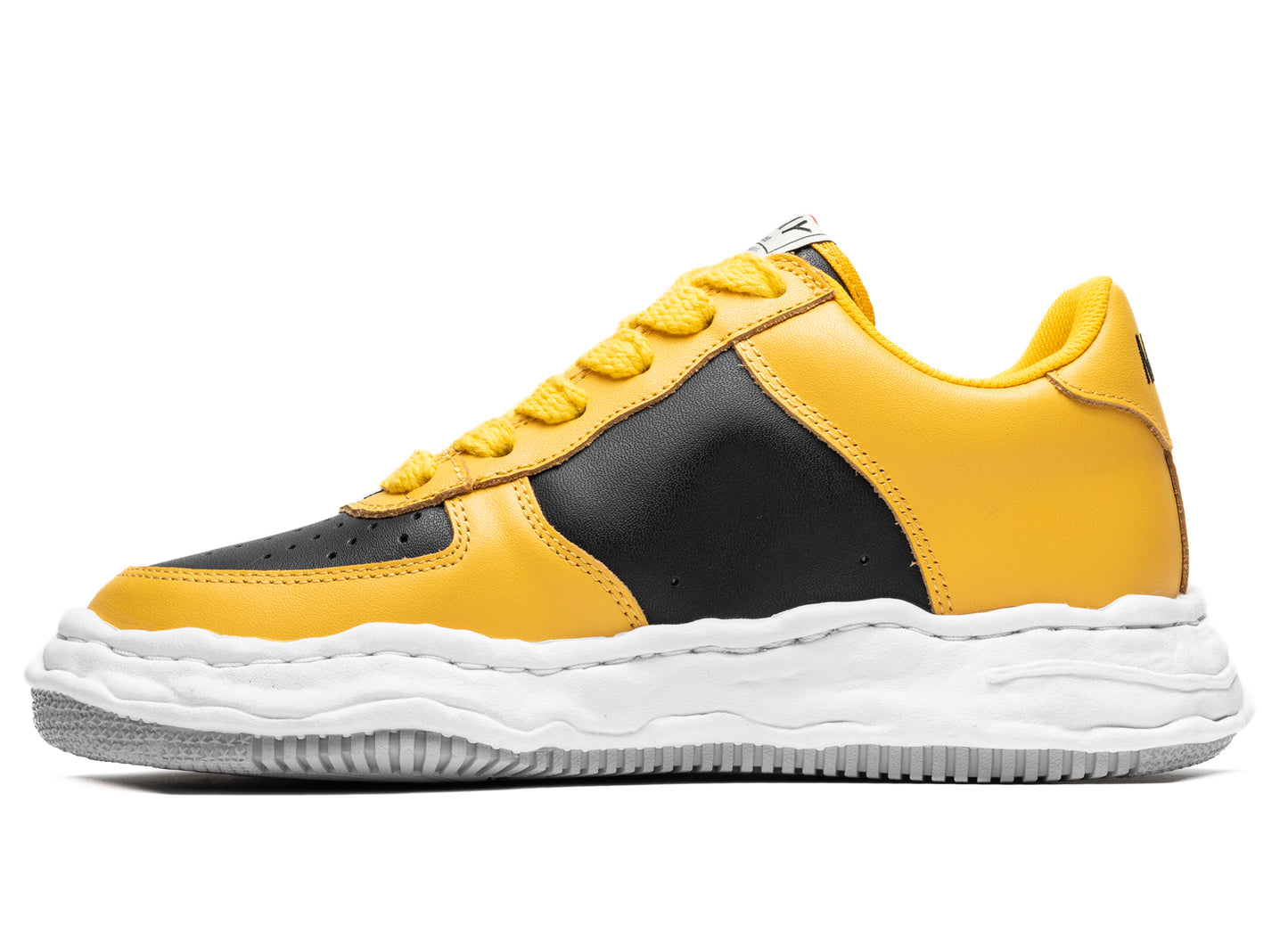 Maison Mihara Yasuhiro Wayne Low - view 3