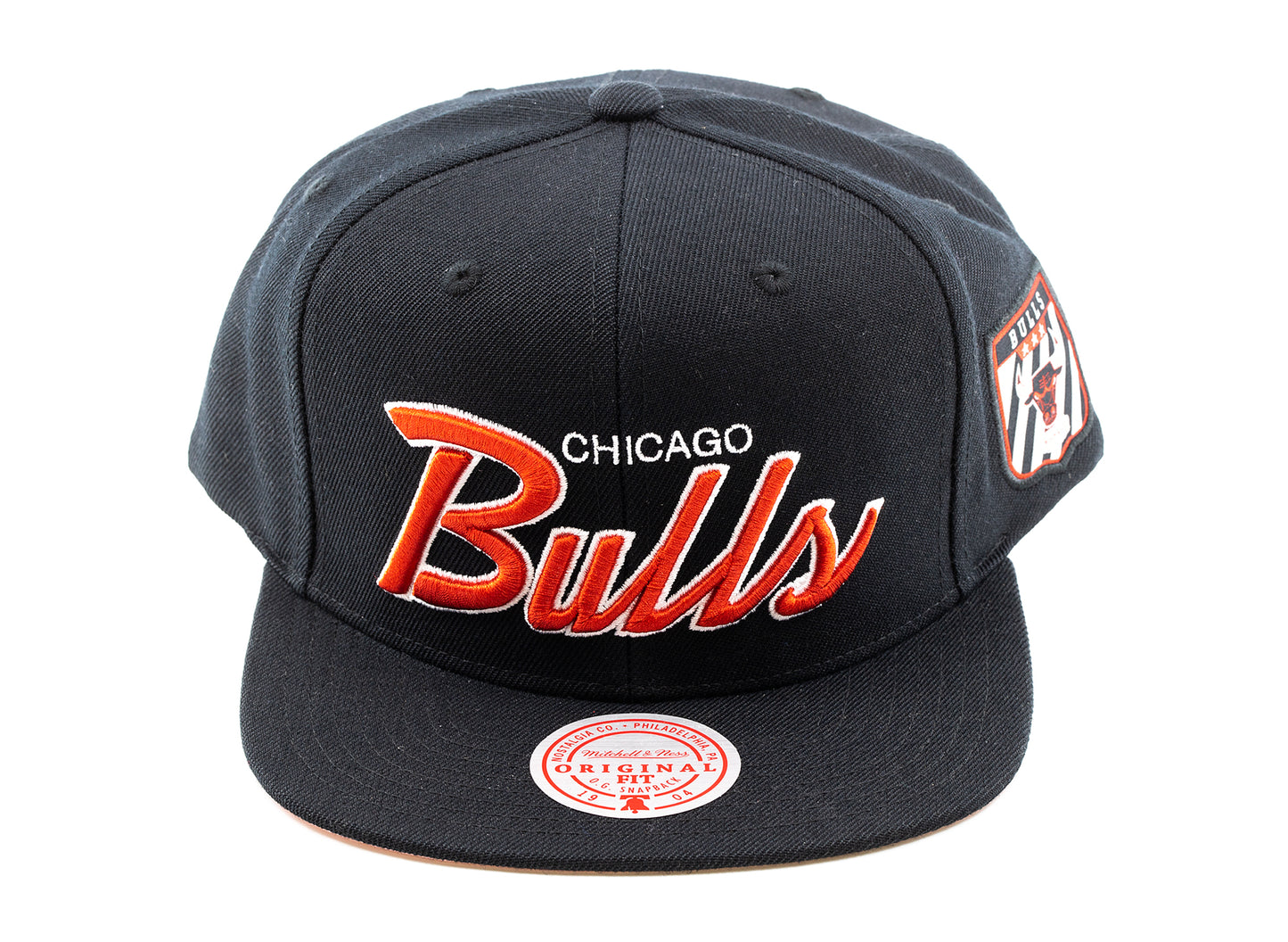 Mitchell & Ness Pink Under Finals Snapback HWC Chicago Bulls