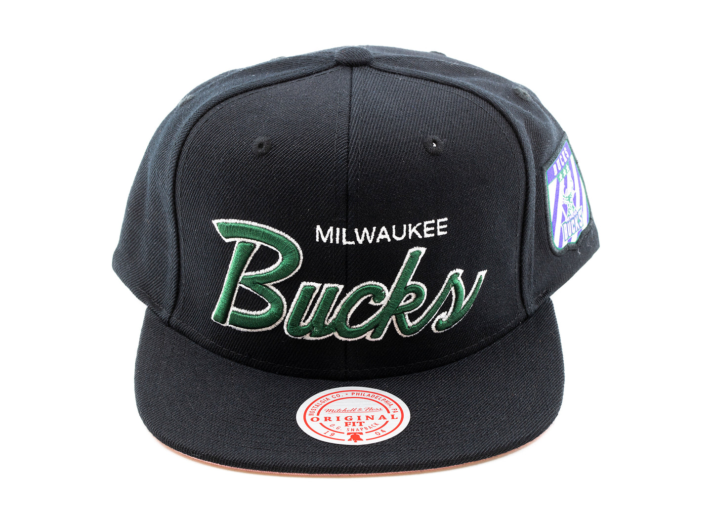Mitchell & Ness Pink Under Finals Snapback HWC Milwaukee Bucks