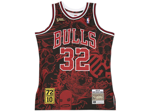 Mitchell & Ness x Hebru Brantley NBA Bulls Jersey in Black