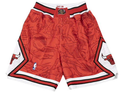 Mitchell & Ness x Hebru Brantley NBA Bulls Shorts in Red / White