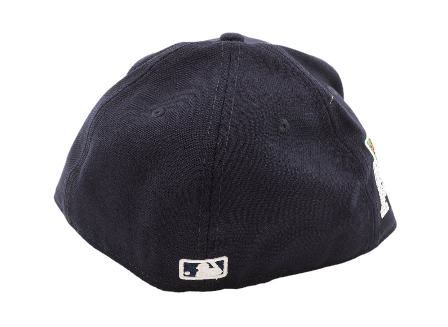 New Era Atlanta Braves 59FIFTY Embroidered Fitted Hat