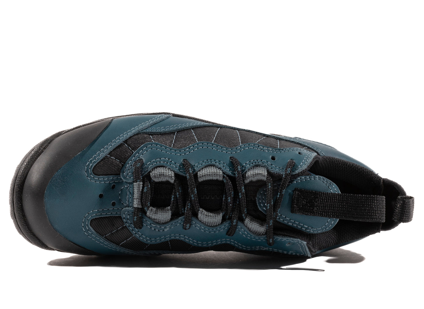 Nike ACG Air Mada in Black / Ash Green