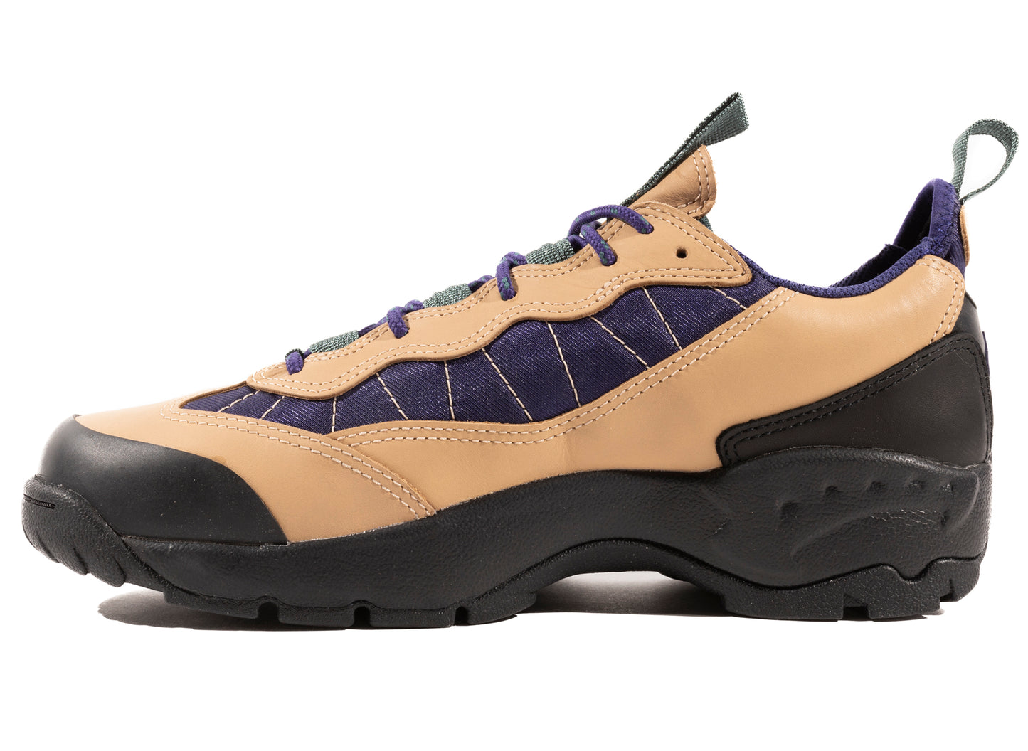 Nike ACG Air Mada in Vachetta Tan / Black / Night Blue