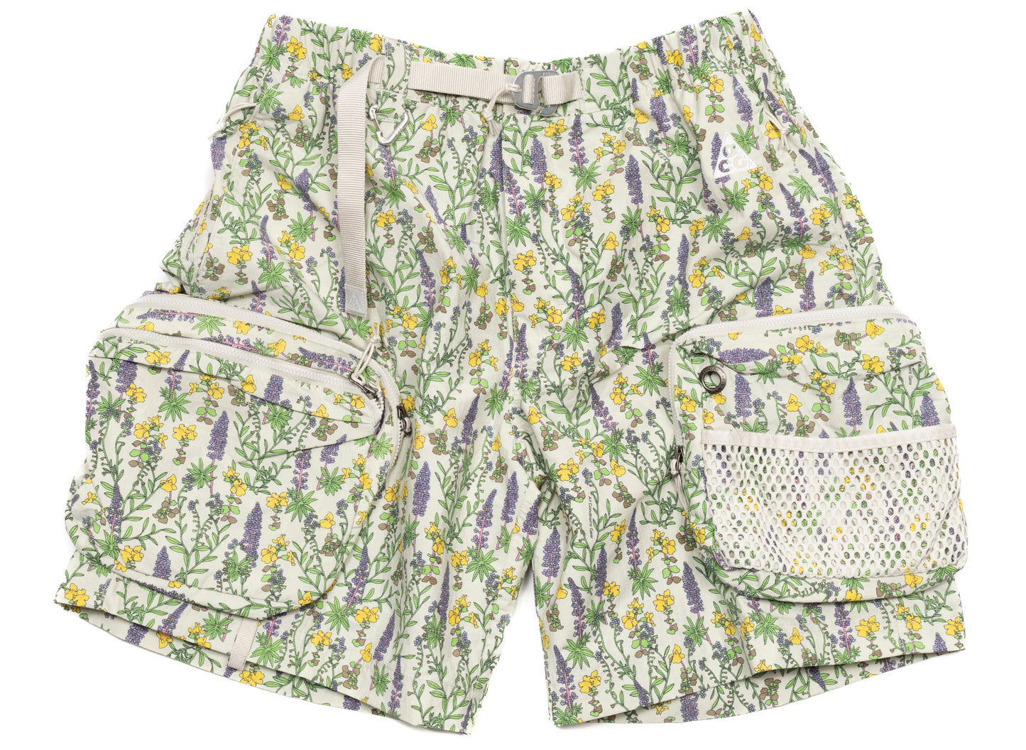 Nike ACG 'Snowgrass' Cargo Shorts in Light Bone / Light Iron Ore / Summit White