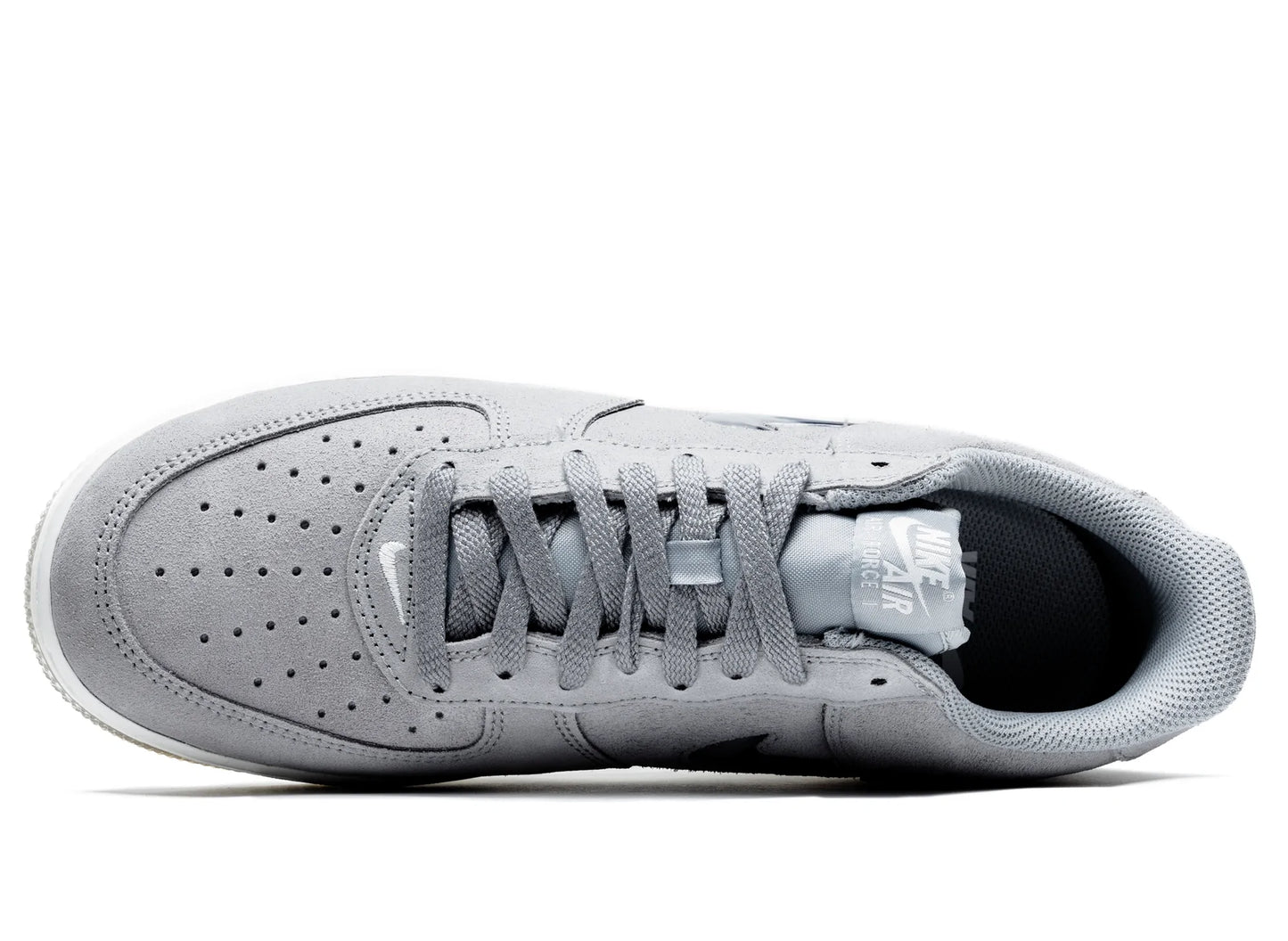 Nike Air Force 1 Low Retro in Light Smoke Grey / Summit White - view 3