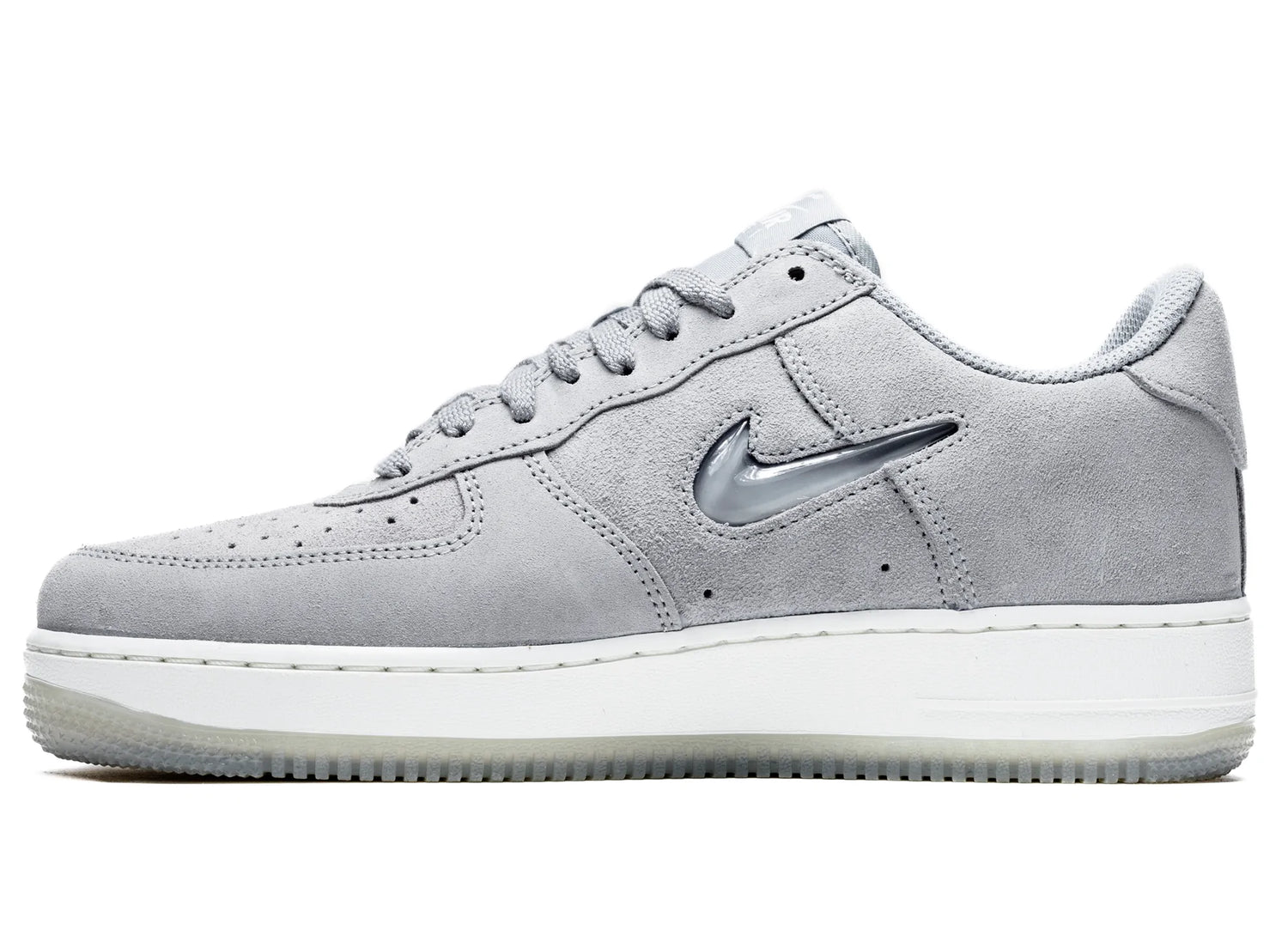 Nike Air Force 1 Low Retro in Light Smoke Grey / Summit White - view 4