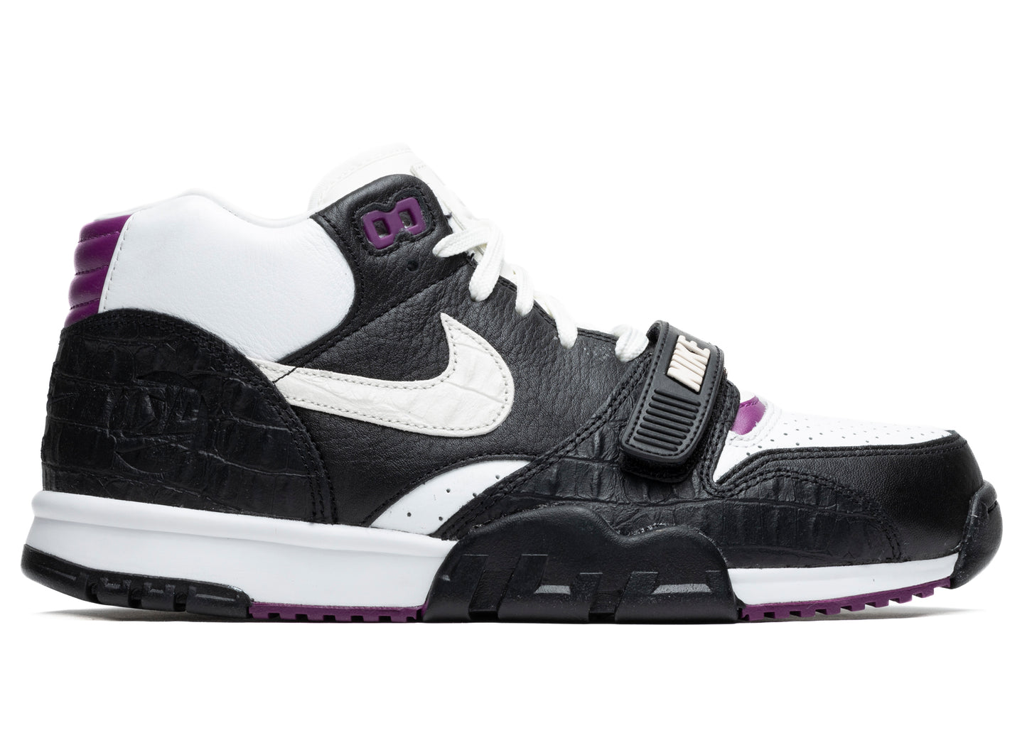 Nike Air Trainer 1 SE in Black / Summit White / Viotech