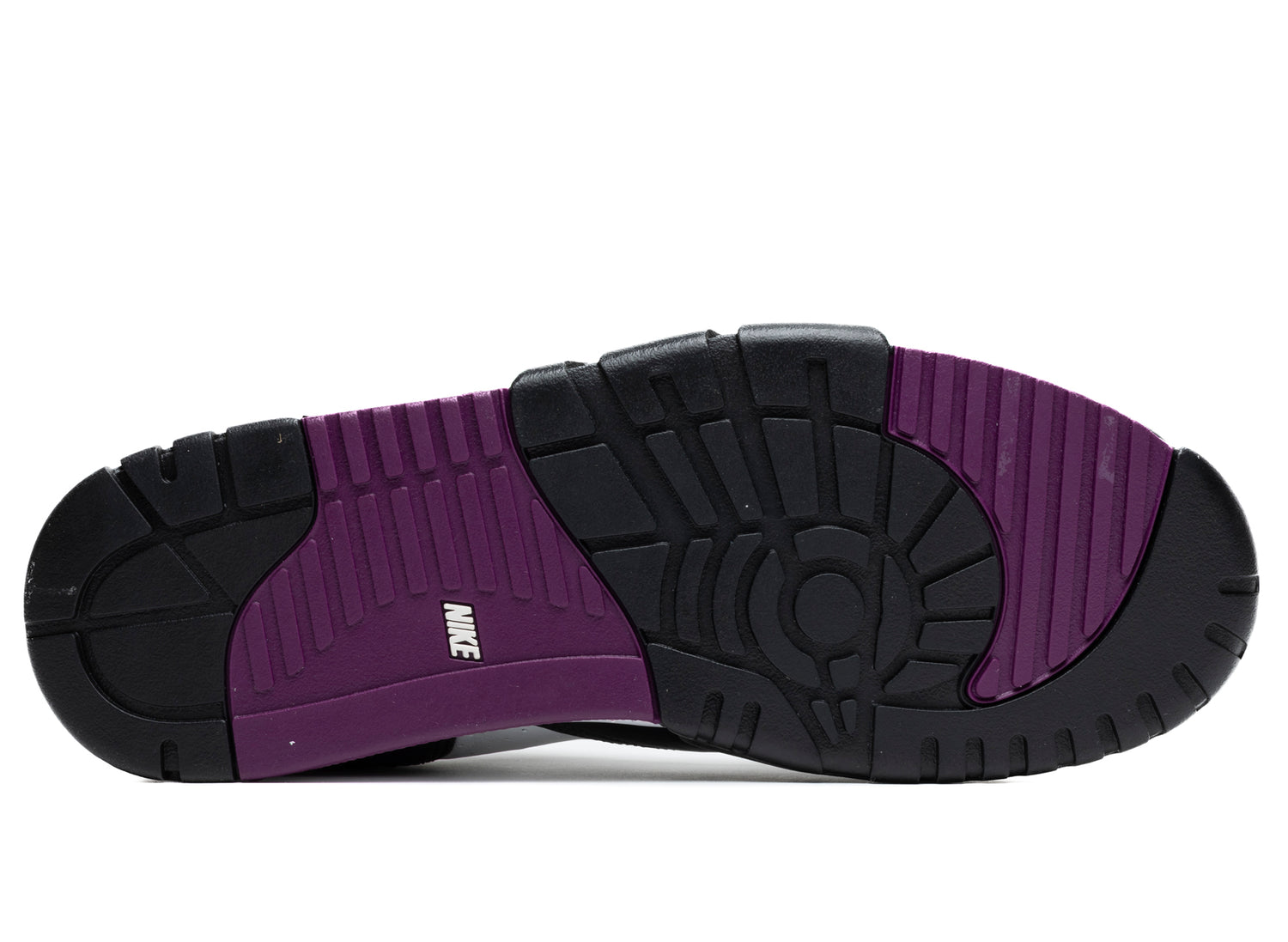Nike Air Trainer 1 SE in Black / Summit White / Viotech - view 5