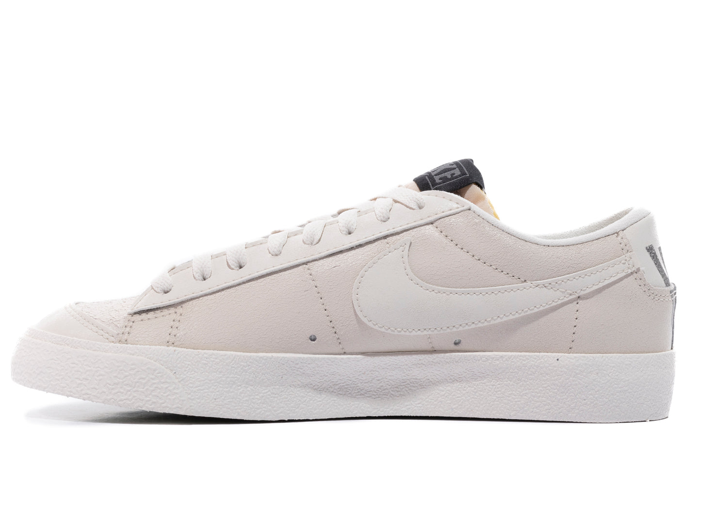 Nike Blazer Low '77 Premium in Phantom / Ghost Green / Scream Green