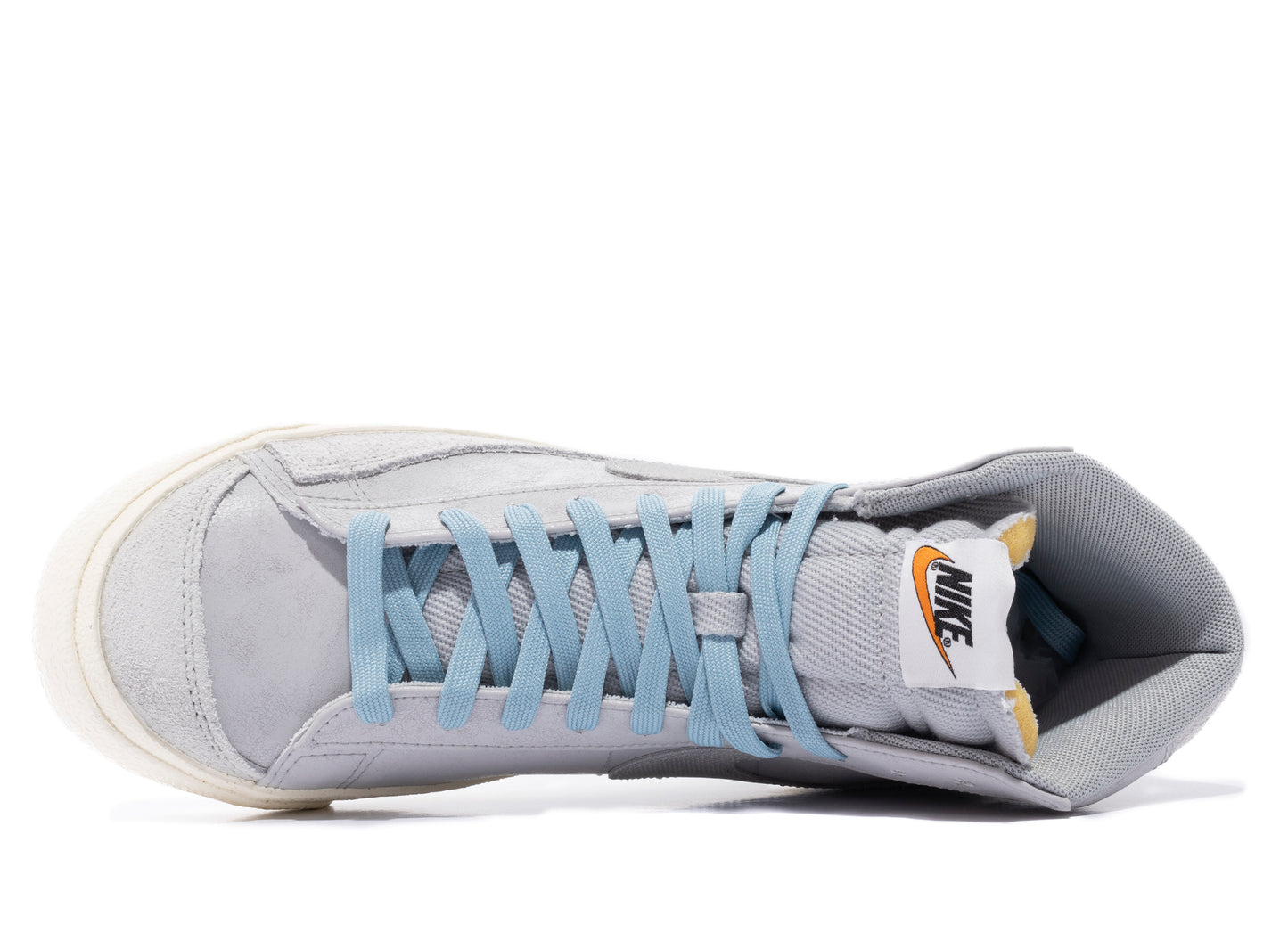 Nike Blazer Mid '77 Premium in Grey Fog / Light Smoke Grey / Grey Fog