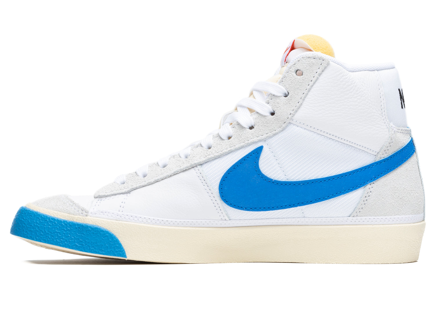 Nike Blazer Mid '77 Pro Club in White / Photo Blue / White / Beach - view 3
