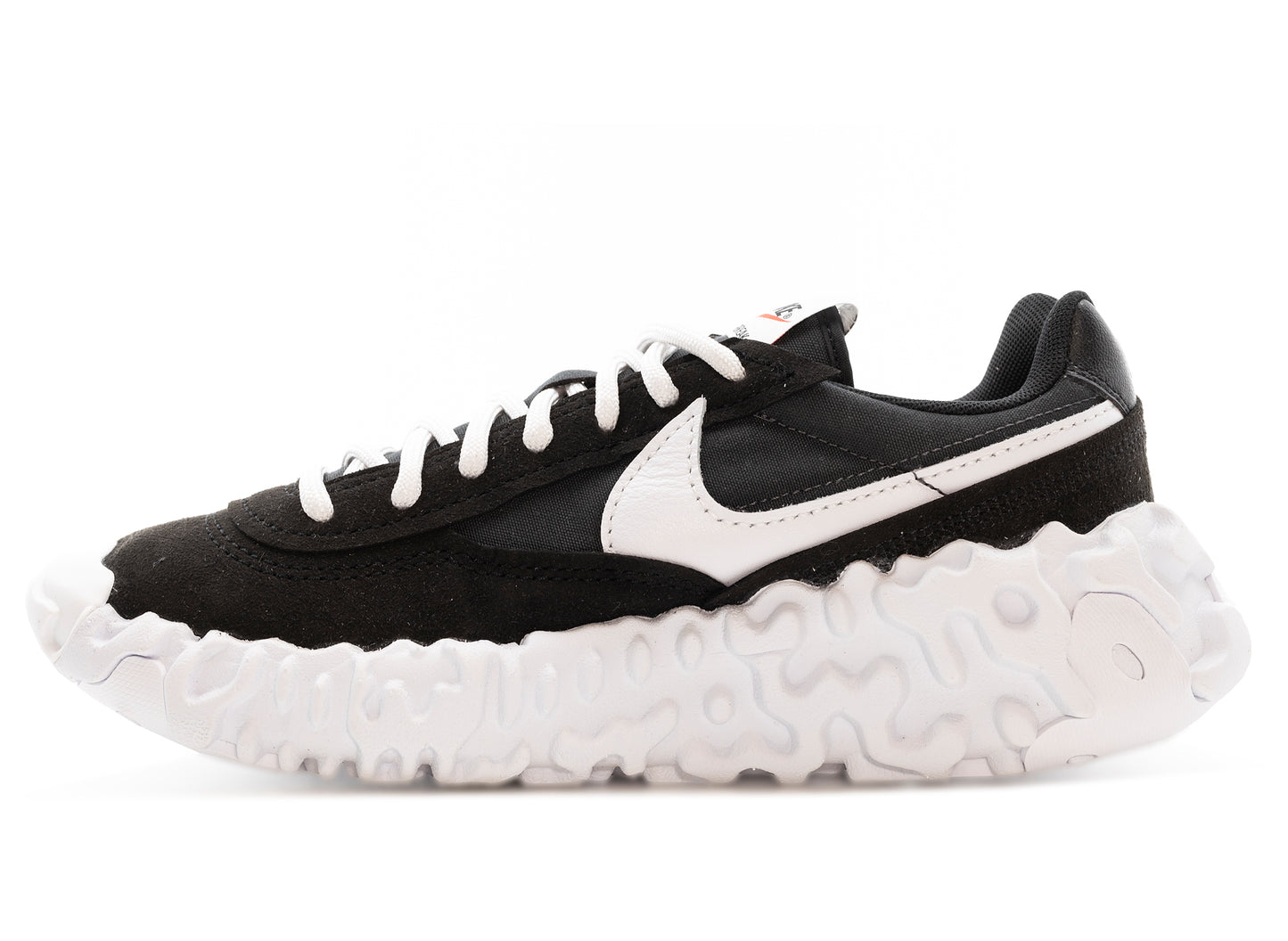 Nike Overbreak in Black / White / Anthracite