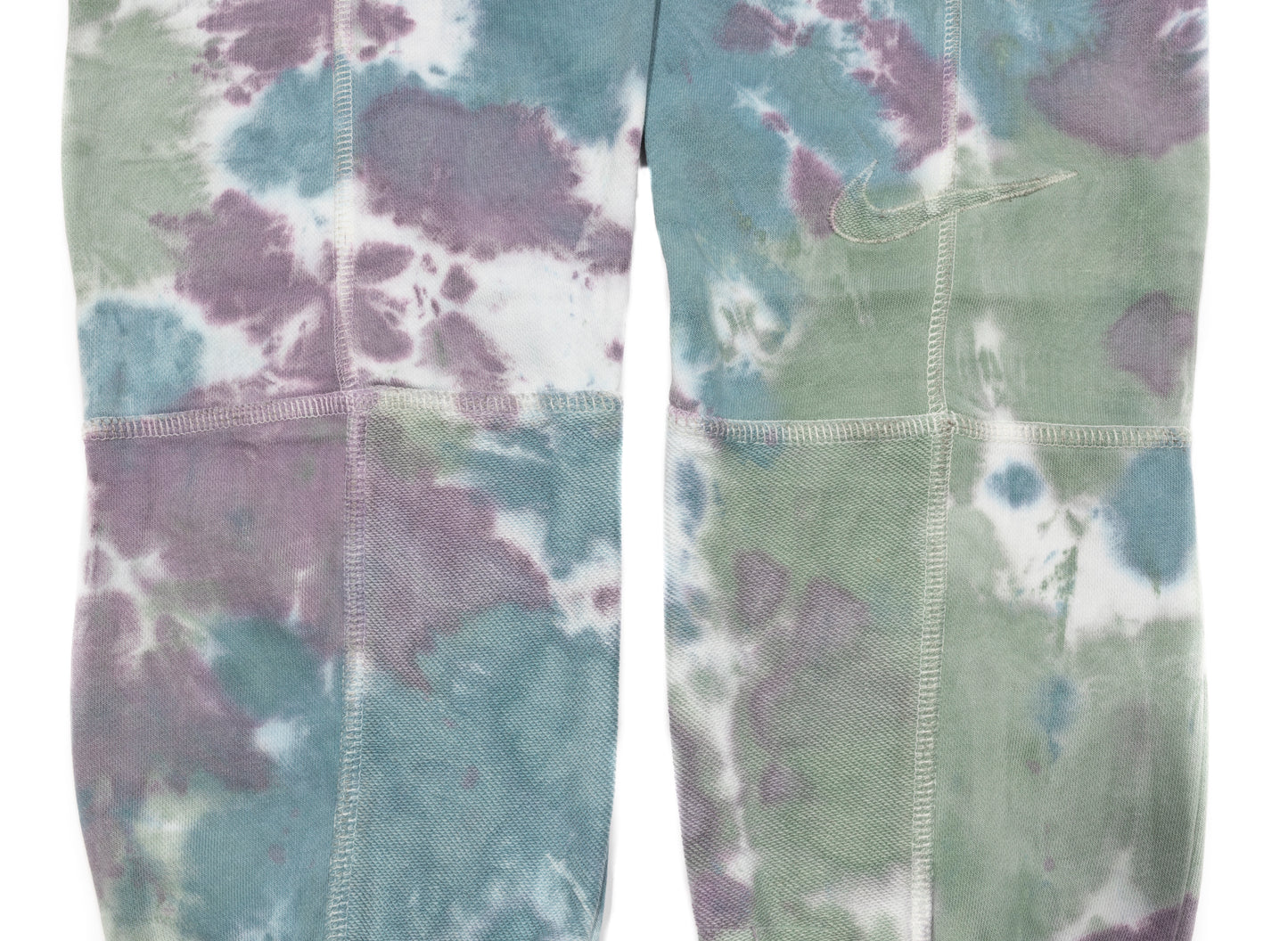 Nike Sportswear Club Fleece Pants in Amethyst Smoke / Bicoastal / Rift Blue