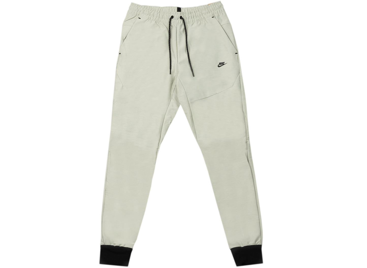 Nike Sportswear Dri-Fit Tech Pack Hose in Silber
