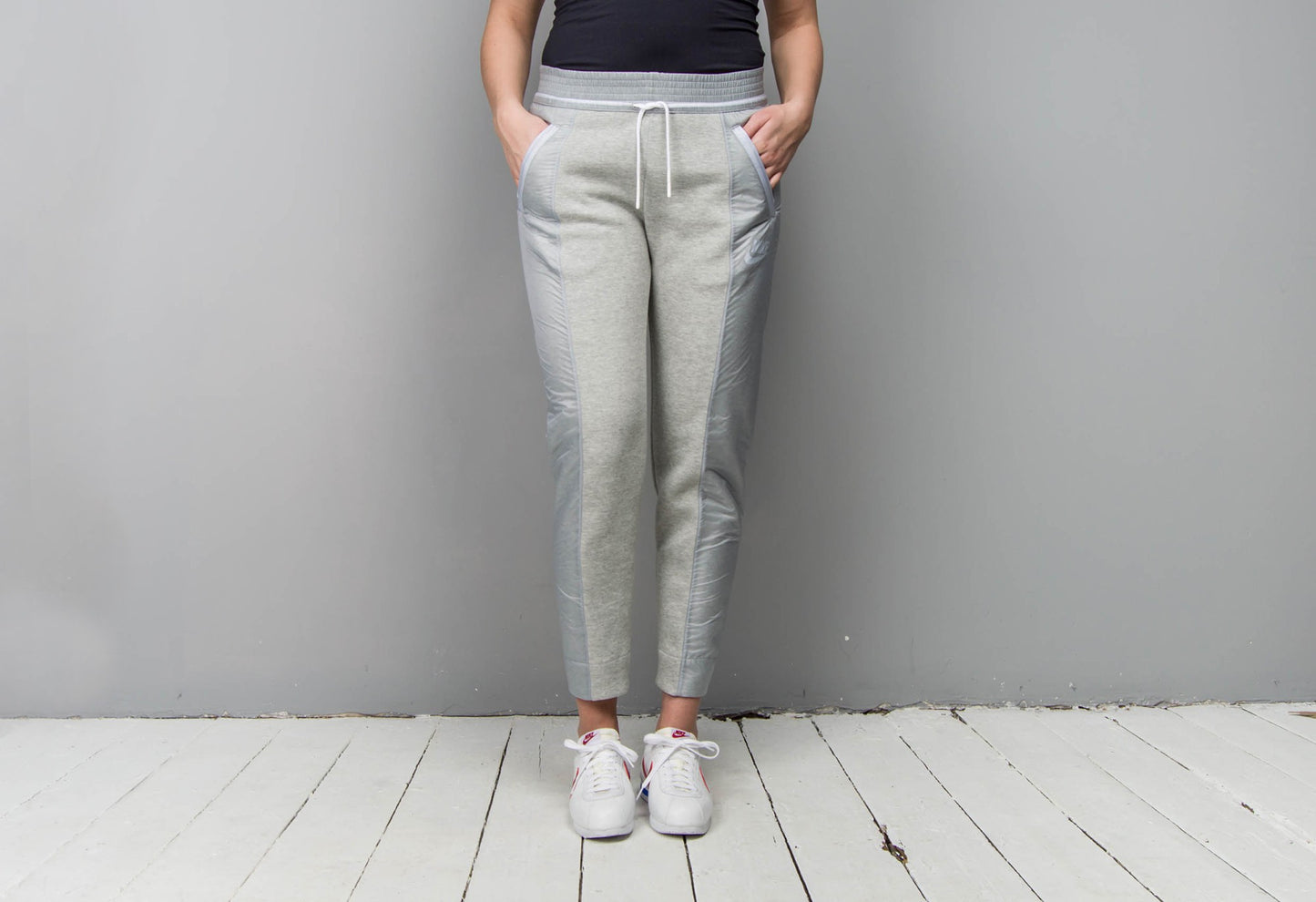 Nike Sportswear Tech Fleece Spatter Damenhose