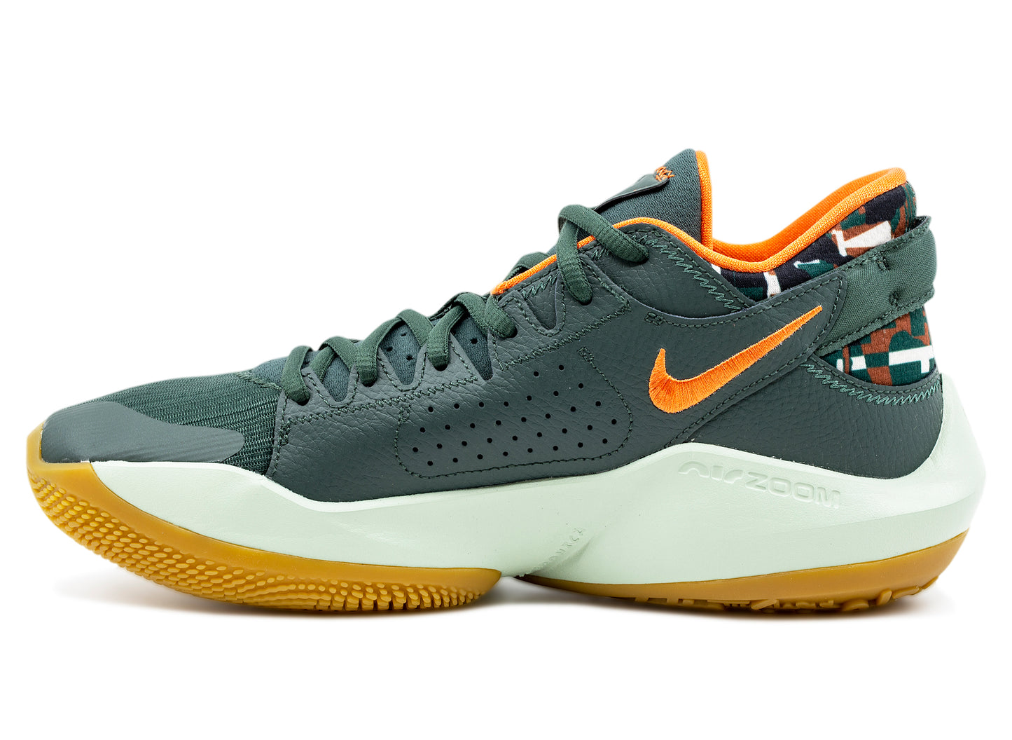 Nike Zoom Freak 2 "Ashiko" in Vintage Green / Pistachio Frost / Camellia