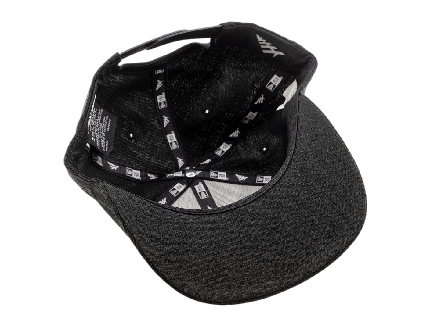 Paper Planes Original Crown Old School Snapback mit schwarzem Undervisor