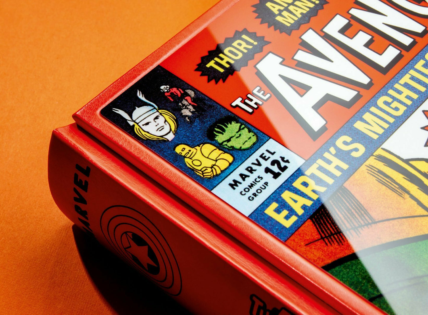 Taschen Marvel Comics Library Avengers Vol. 1 - view 2