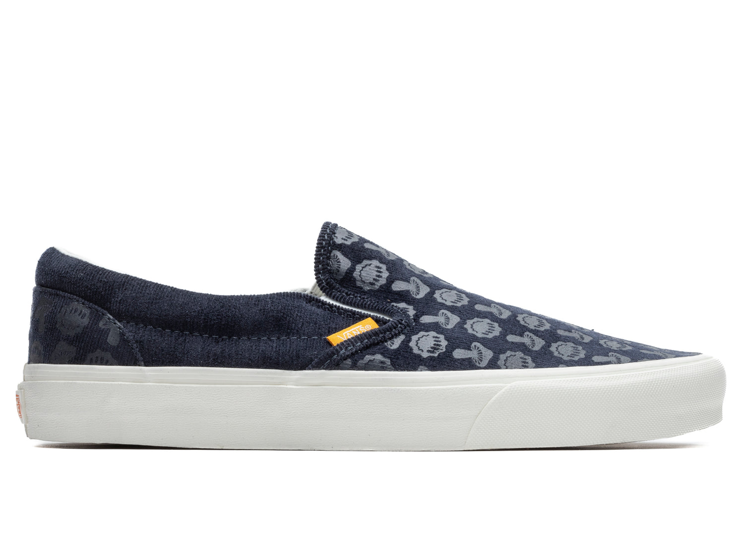 Vans Classic Slip-On 'Trippy Cord' in Navy / Multi