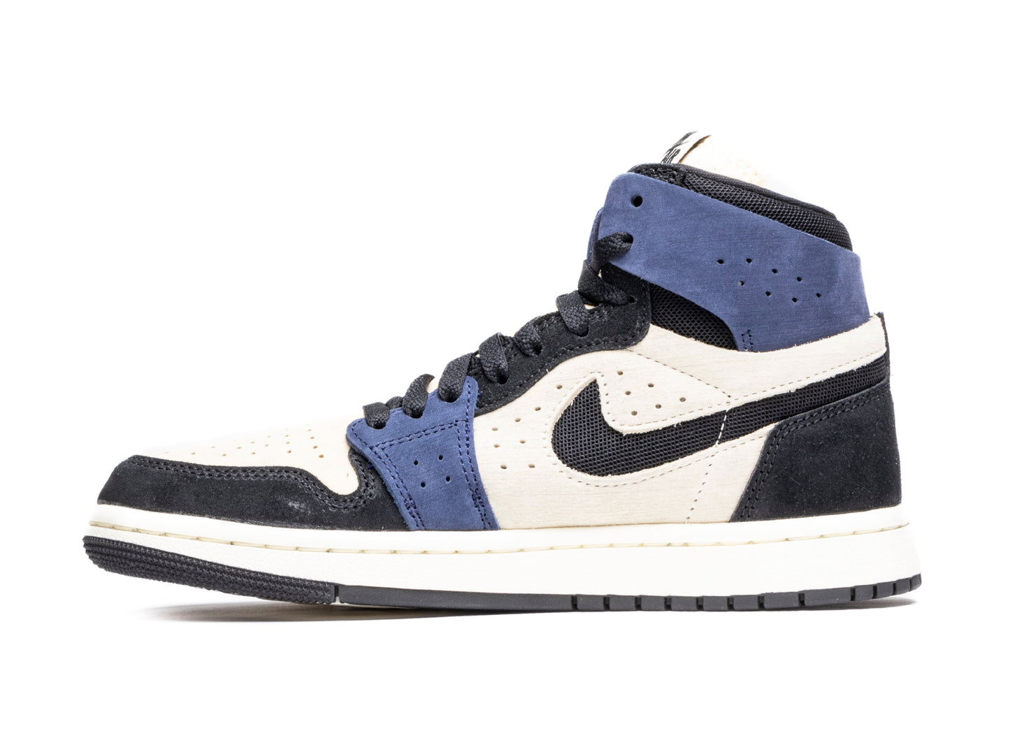 Women's Air Jordan 1 High Zoom Air Comfort 2 - view 3