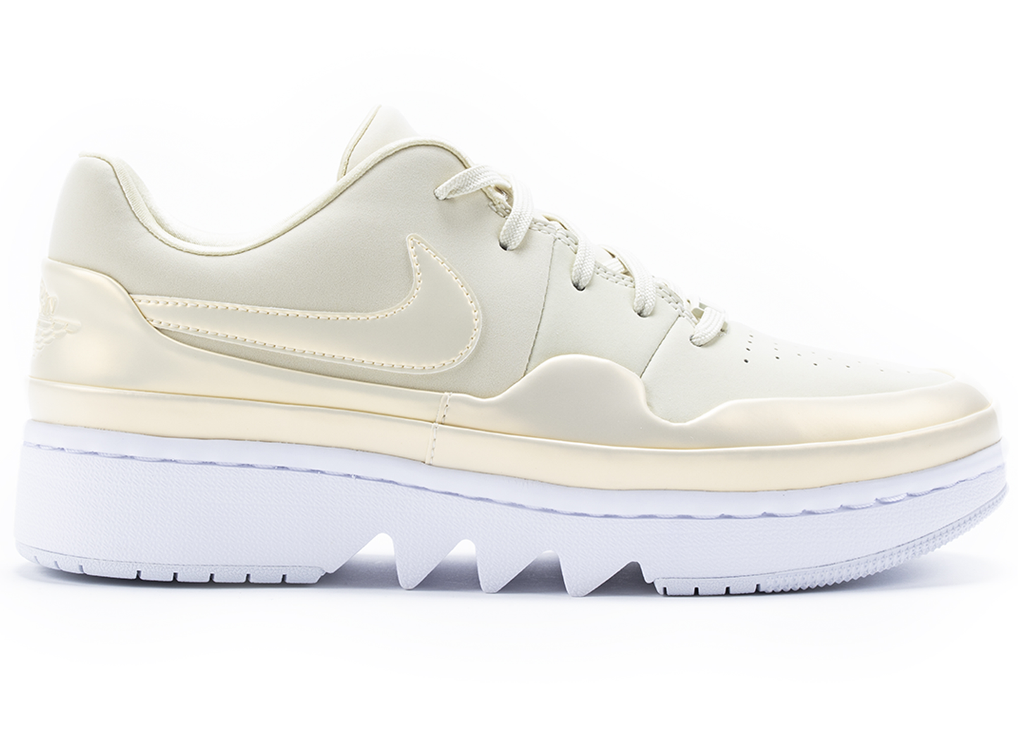 Women's AJ 1 Jester XX Low Laced SE in Fossil / White