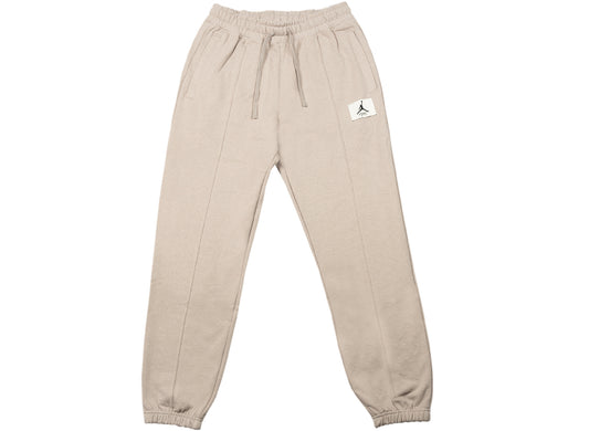 Women's Jordan Essentials Fleece Pants in Moon Particle / Heather / Thunder Grey
